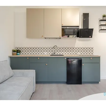 Shiny Apartment *
