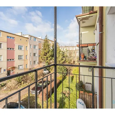 Apartment Shiny *